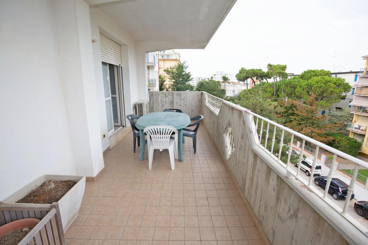 Sirena Apartments Llido Degli Estensi Exterior foto