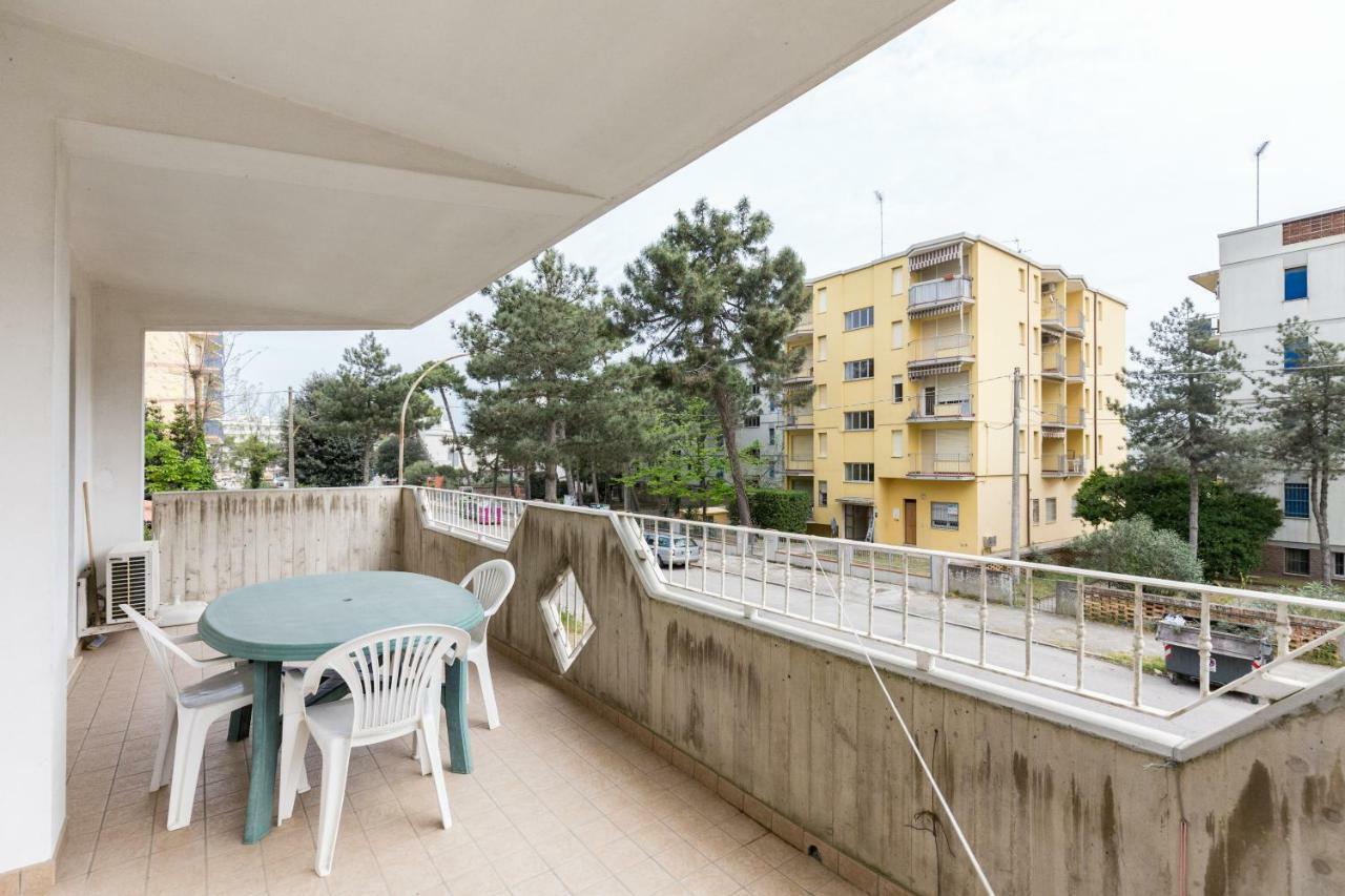 Sirena Apartments Llido Degli Estensi Exterior foto