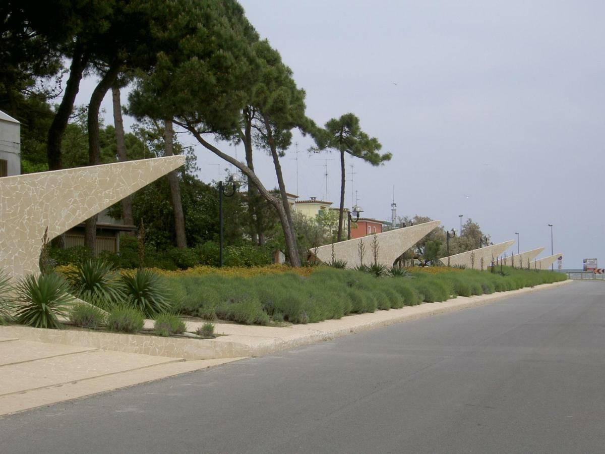 Sirena Apartments Llido Degli Estensi Exterior foto